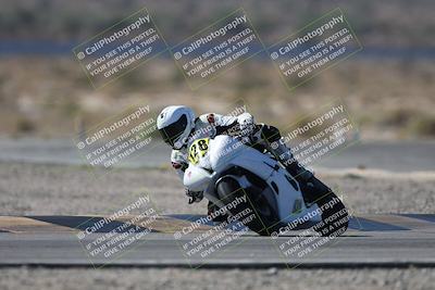 media/Oct-05-2025-CVMA (Sun) [[beeef4f201]]/Race 3-Amateur Supersport Middleweight/